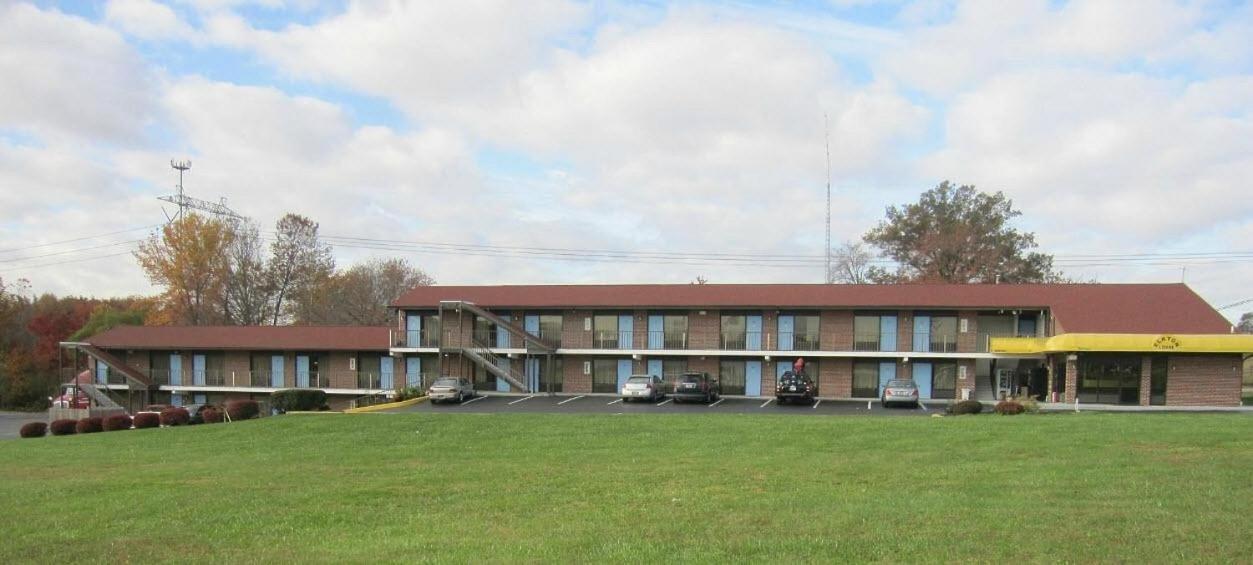 Elkton Lodge Eksteriør billede